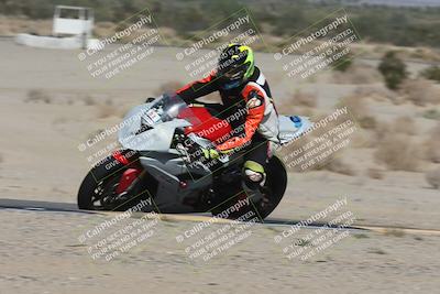 media/Oct-02-2025-Racers Edge (Thu) [[2c91cb6ab3]]/3-B Group/Session 1-Turn 9 Inside (1020am)/